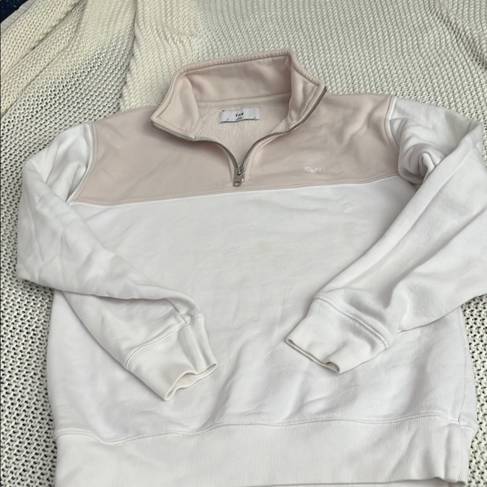 Aritzia Soft Pink and White Quarter-Zip Sweatshirt